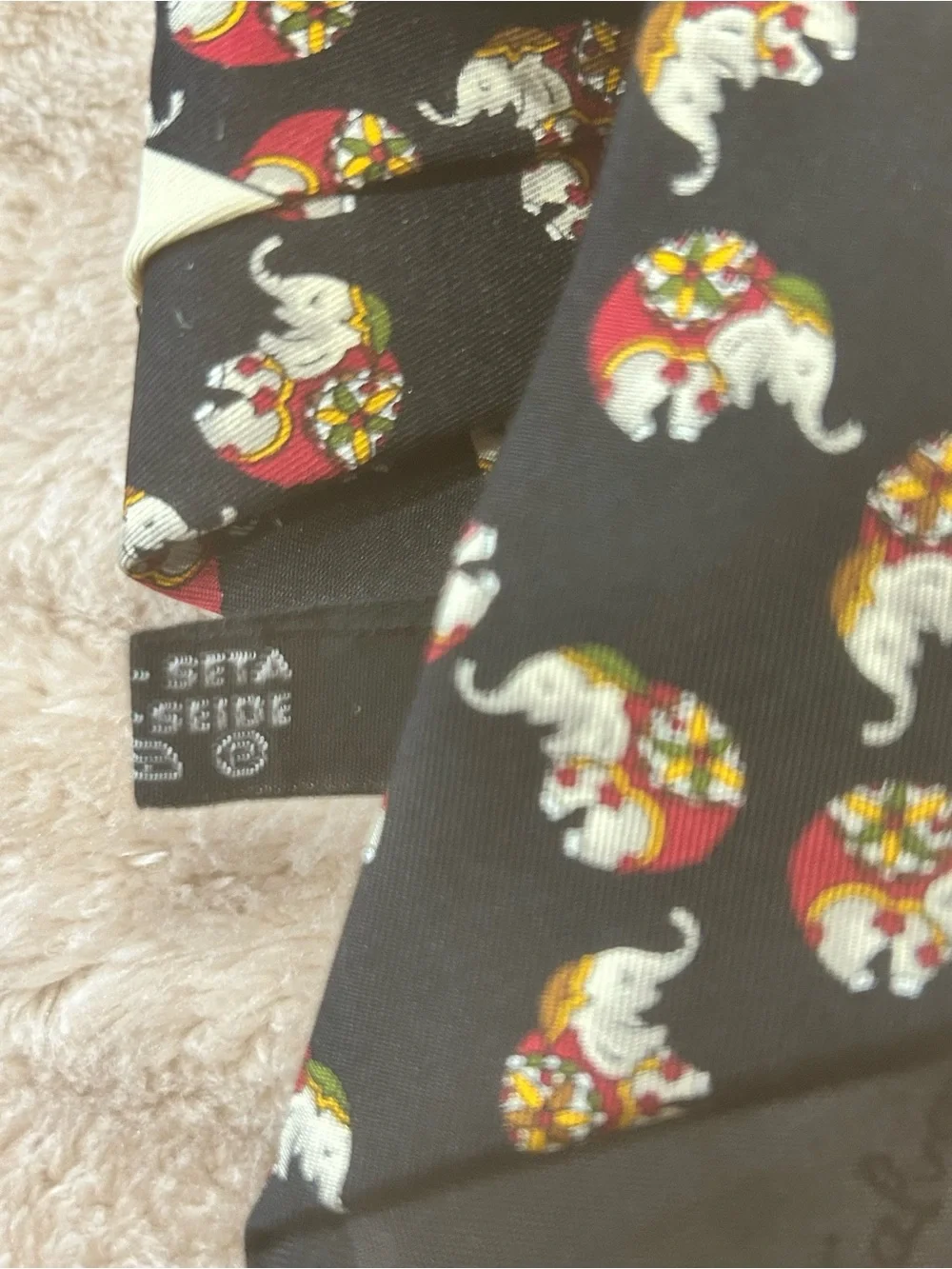 Salvatore Ferragamo Elephant Print 100% silk Tie Black Italy Designer whimsical
